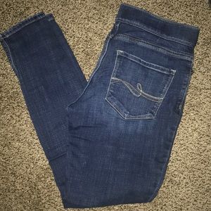 ⭐️ BOGO ⭐️ Lee Modern Series Legging Jeans